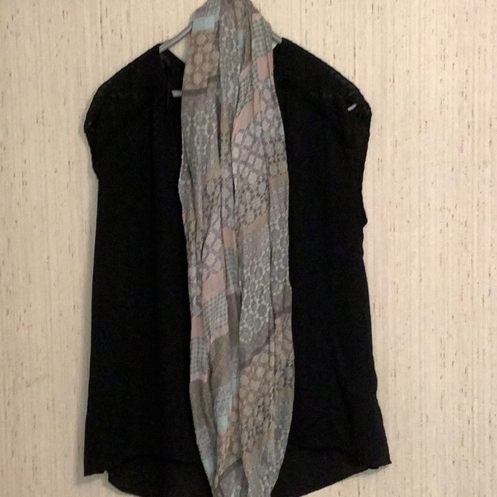 Infinity scarf. Very interesting pattern.